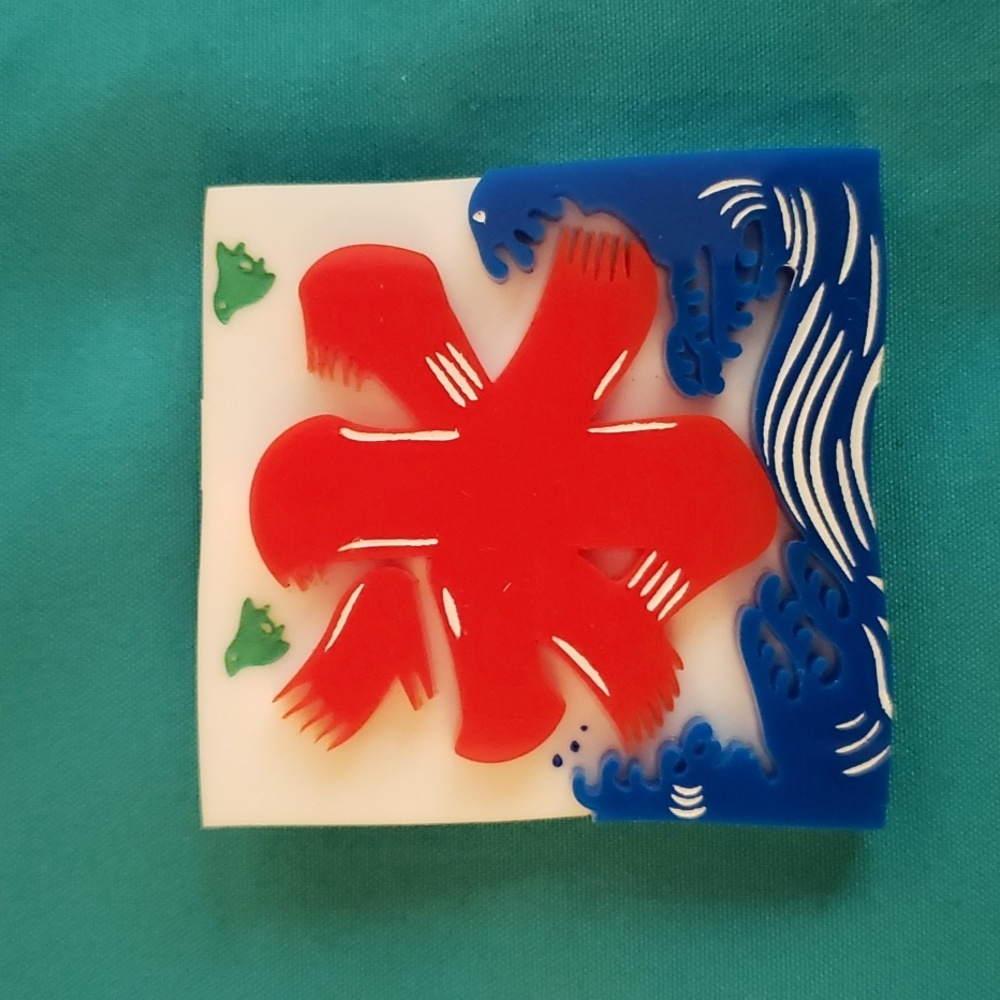 La Vidriola Kakigori Flag Brooch.